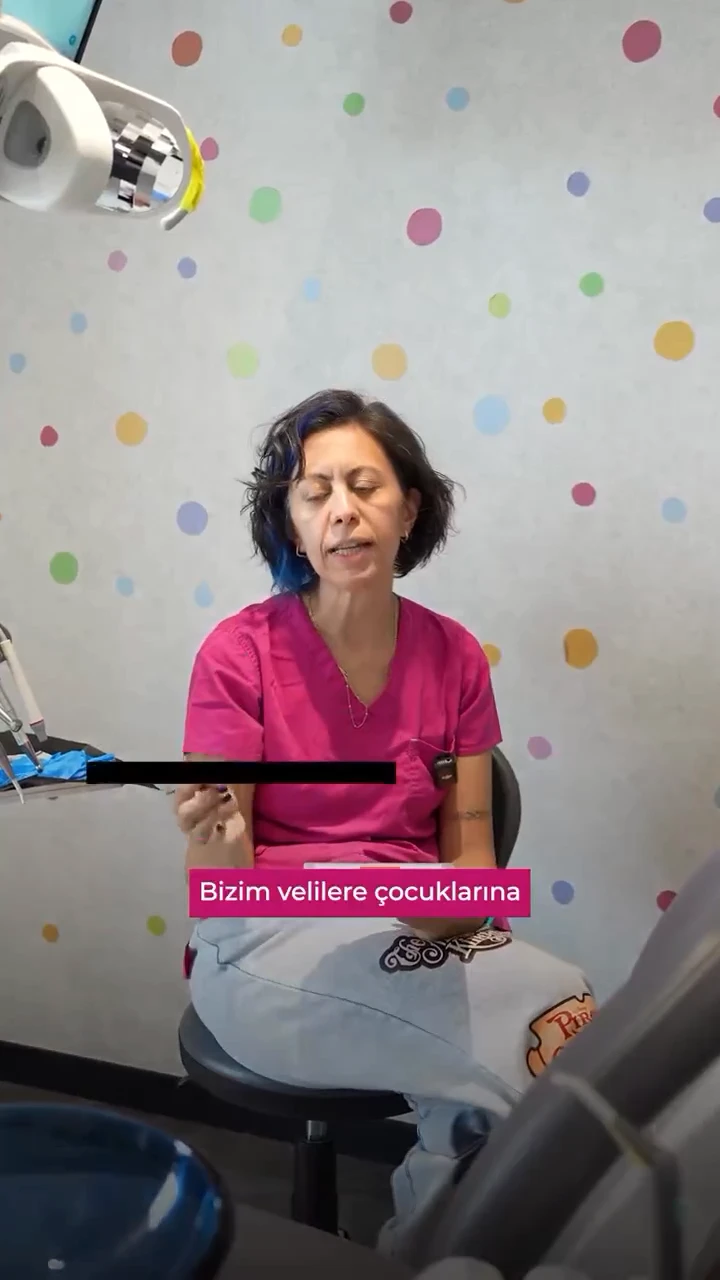 Çocuklarda paslanmaz çelik kron (metal kaplama) tedavisi, geniş çürüklere sahip süt dişlerini korumak ve doğal düşme zamanına kadar sağlıkla ağızda tutmak için tercih edilir. Pasla